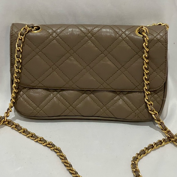 Pantera brown crossbody purse. Used but in excellent condition! - Picture 2 of 9